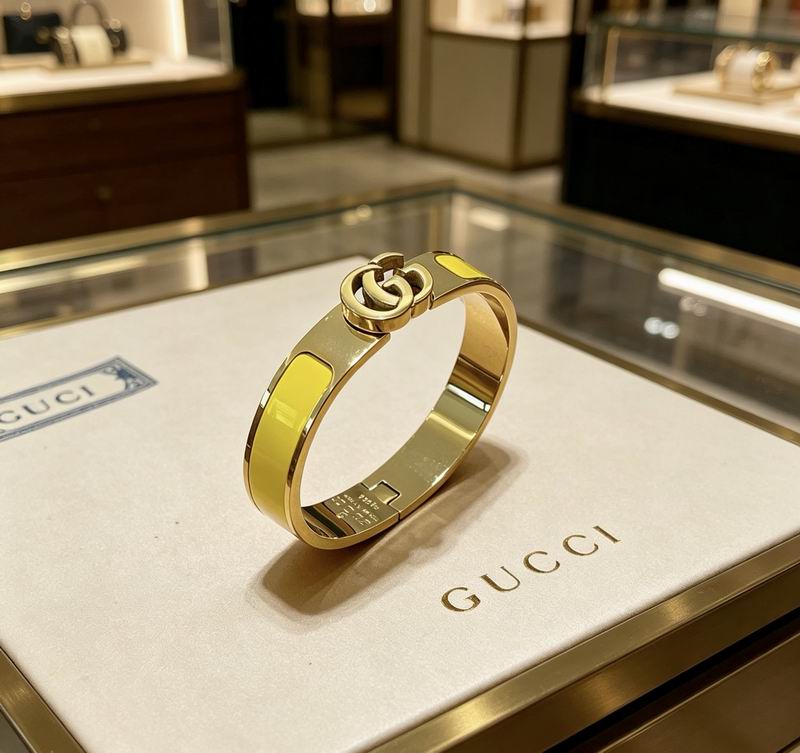 Gucci Bracelet 04yxs422